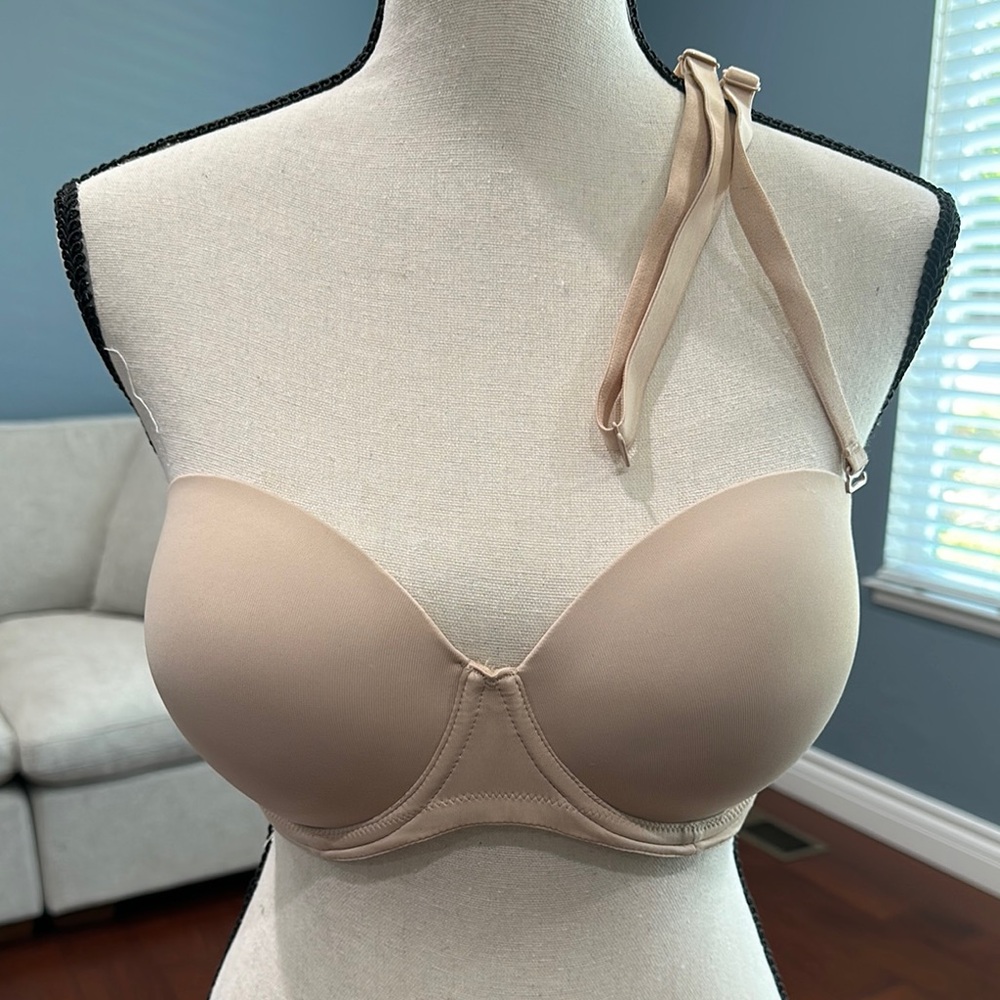 Victoria’s Secret Nude Strapless Bra